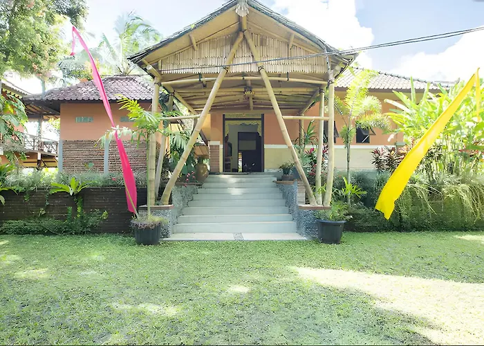 Hidden Paradise 3*